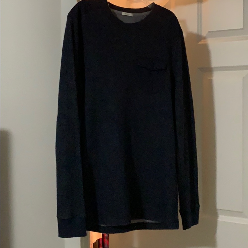 60% cotton 40% polyester sweater